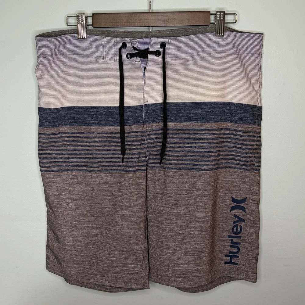 Hurley Men’s Blue and Gray Gradient Stripe Board Shorts